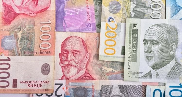 Srbija smanjuje zavisnost svog finansijskog sistema od evra i povećava udeo dinara