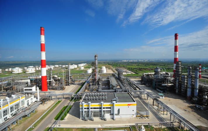 Nacionalna banka Srbije povezala je oštar pad industrijske proizvodnje sa obustavom rada naftne rafinerije