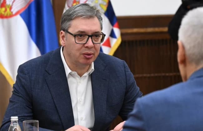 Vučić najavio spremnost da se povuče sa mesta predsednika Srbije