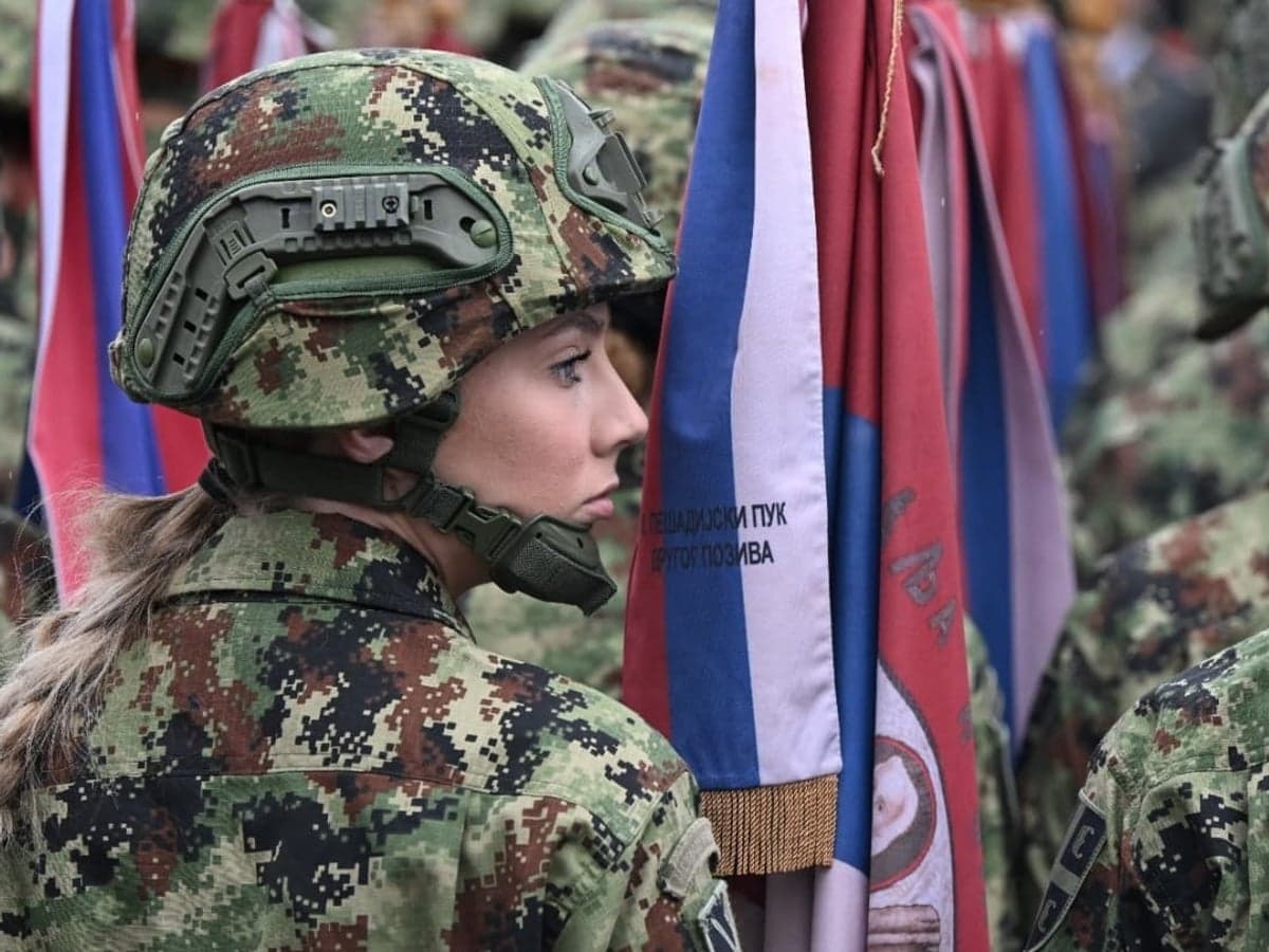 Srbija ponovo uvodi obaveznu vojnu službu — prvi regruti se javljaju u martu 2027.