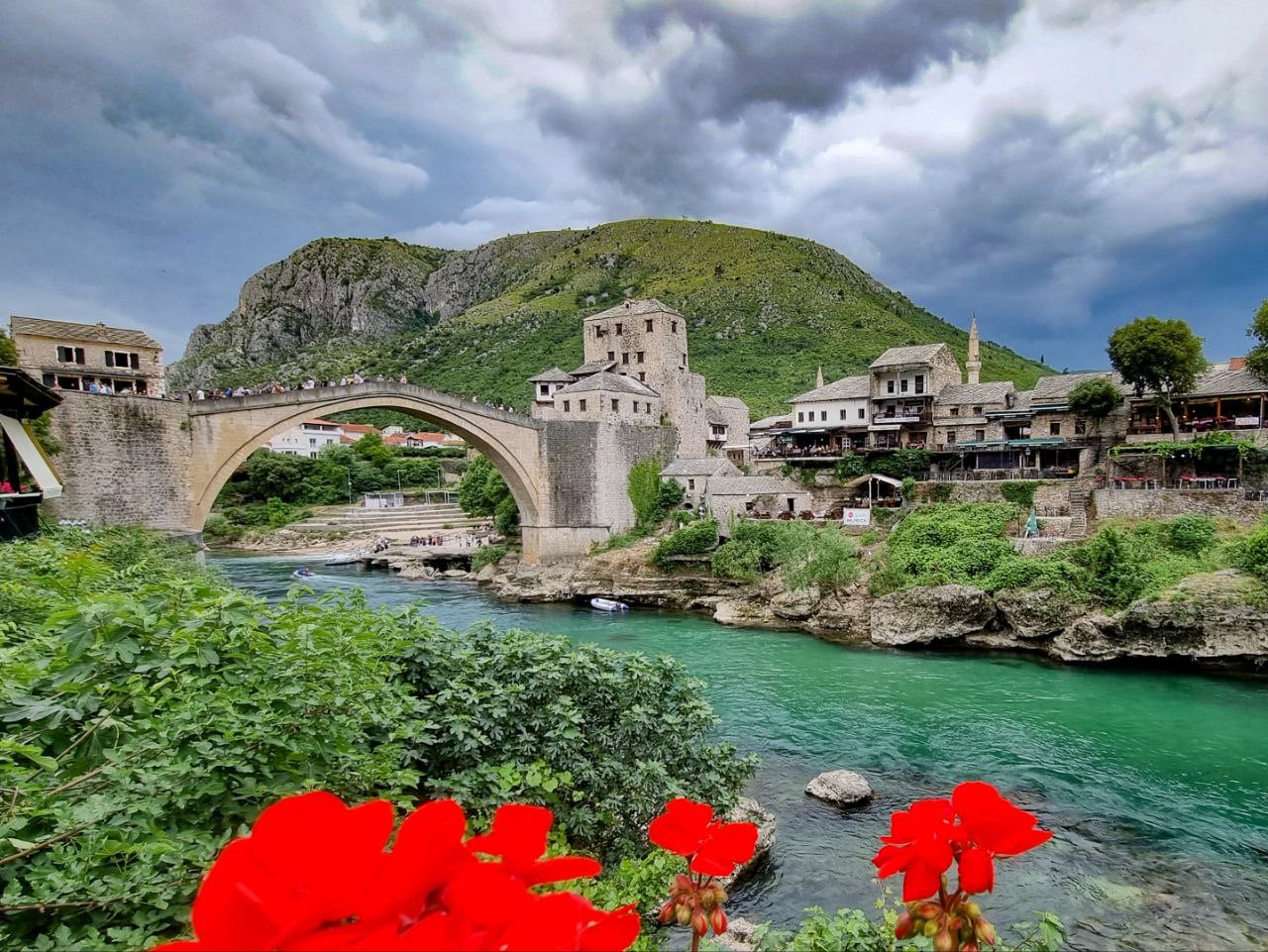 Skoro polovina novih građana Srbije u 2025. godini bila je iz Bosne