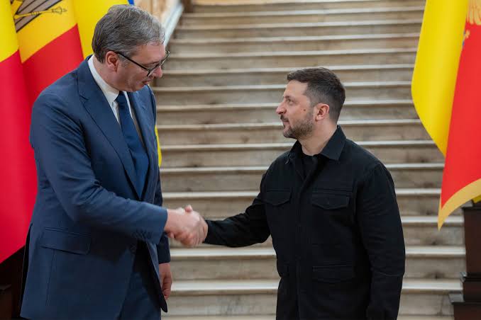 Vučić potvrdio kurs Srbije ka EU i dopustio mogućnost posete Zelenskog